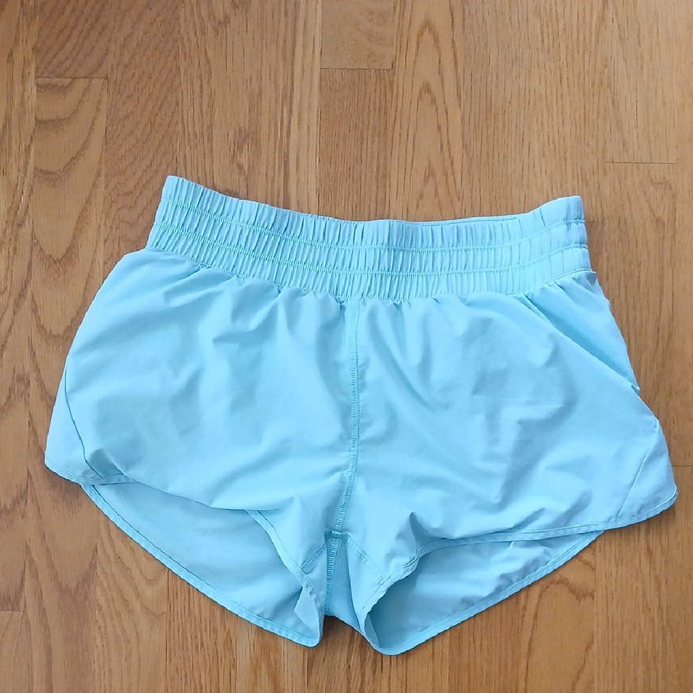 CRZ YOGA Mint Green Lined Flowy Athletic Shorts Size 4/6 Gym Lounge Athleisure